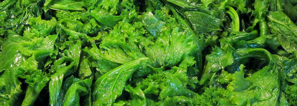 Collard Greens with Spicy Peanut Sauce